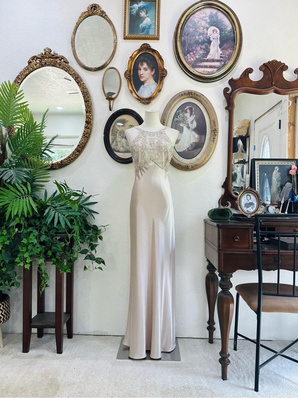 Vintage Bias Cut Champagne Blush Gown |